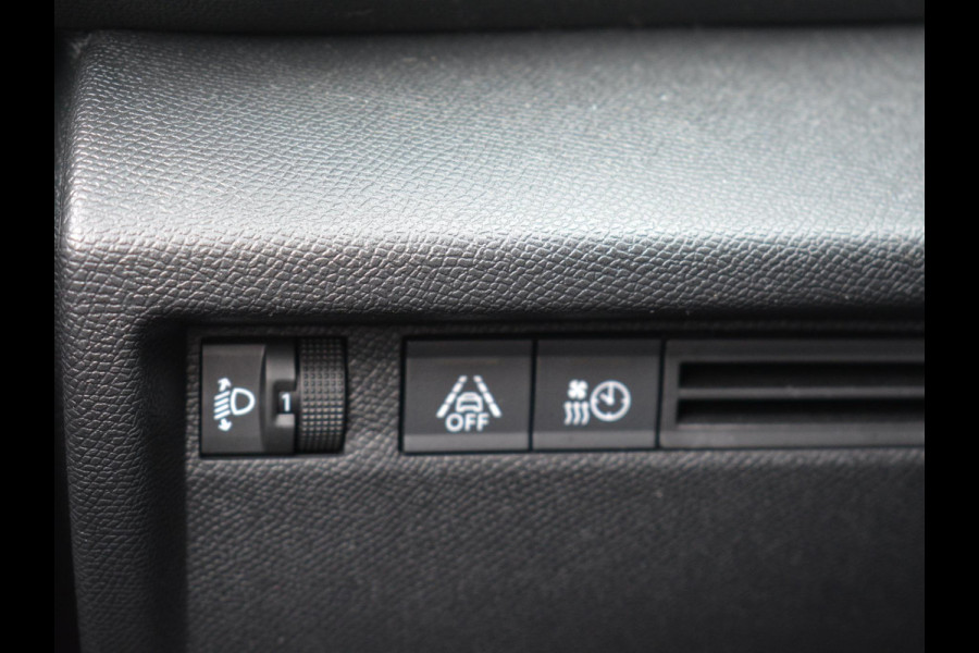 Citroën Ë-C4 Feel Pack 50 kWh 136pk | Navigatie | Achteruitrij camera | Citroën Ë-C4 Feel Pack 50 kWh 136pk | Navigatie | Achteruitrij camera |