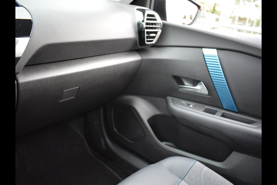 Citroën Ë-C4 Feel Pack 50 kWh 136pk | Navigatie | Achteruitrij camera | Citroën Ë-C4 Feel Pack 50 kWh 136pk | Navigatie | Achteruitrij camera |