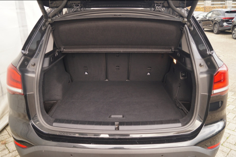 BMW X1 xDrive25e Executive -NAVI-ECC-HUD-CAM-PDC- BMW X1 xDrive25e Executive -NAVI-ECC-HUD-CAM-PDC-