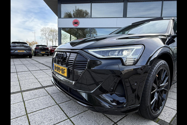 Audi e-tron 55 quattro S edition 95 kWh | Panorama | Trekhaak | 21 Inch |
