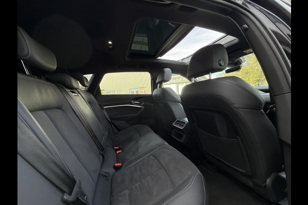 Audi e-tron 55 quattro S edition 95 kWh | Panorama | Trekhaak | 21 Inch |