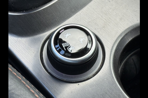 Fiat 500X Cross BWJ 2018 | 1.4T 141PK S-Design Cross | TREKHAAK | NAVI | XENON | LEDER/STOF | AIRCO | CARPLAY | 18'' LMV | PDC | PRIVACY GLASS