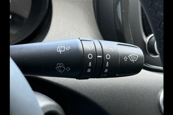 Fiat 500X Cross BWJ 2018 | 1.4T 141PK S-Design Cross | TREKHAAK | NAVI | XENON | LEDER/STOF | AIRCO | CARPLAY | 18'' LMV | PDC | PRIVACY GLASS