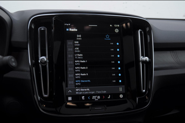 Volvo EX40 252PK Automaat Extended Range Ultra Panoramadak / 360 Camera / Apple carplay / Android auto / Elektrisch bedienbare voorstoelen / Pilot assist / Adaptive cruise control / Harman kardon audio / All season banden / Stoelverwarming voor / Warmtepomp Volvo EX40 252PK Automaat Extended Range Ultra Panoramadak / 360 Camera / Apple carplay / Android auto / Elektrisch bedienbare voorstoelen / Pilot assist / Adaptive cruise control / Harman kardon audio / All season banden / Stoelverwarming voor / Warmtepomp