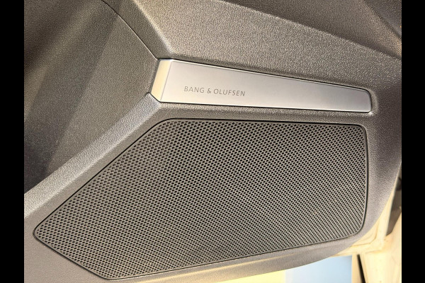 Audi A3 Limousine 35 TFSI 3x S-LINE |PANO|B&O|VIRTUAL|HUD|ACC|STOELVERWARMING Audi A3 Limousine 35 TFSI 3x S-LINE |PANO|B&O|VIRTUAL|HUD|ACC|STOELVERWARMING