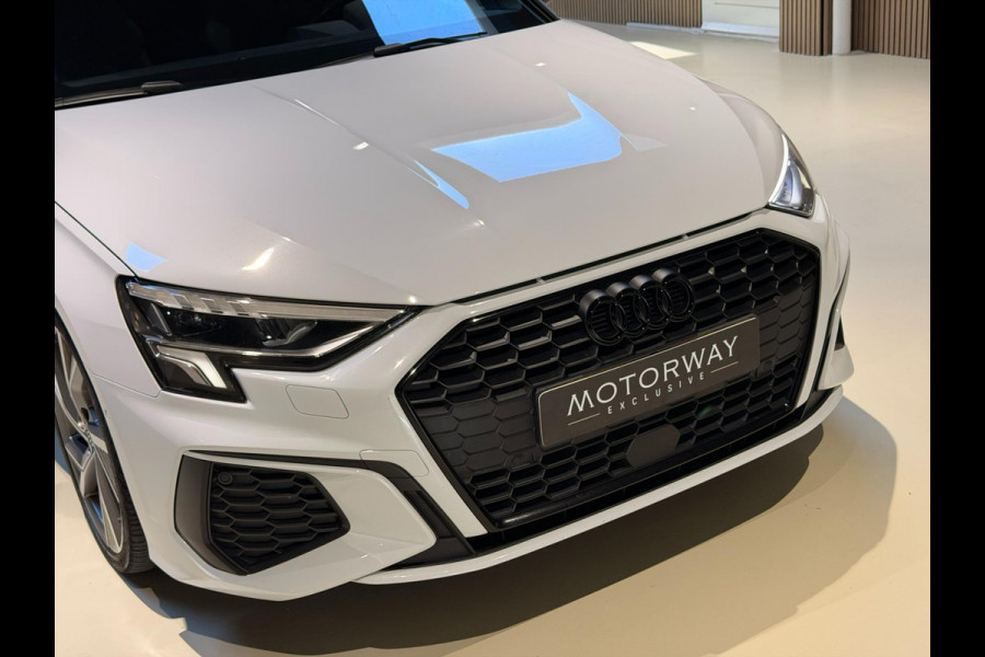 Audi A3 Limousine 35 TFSI 3x S-LINE |PANO|B&O|VIRTUAL|HUD|ACC|STOELVERWARMING Audi A3 Limousine 35 TFSI 3x S-LINE |PANO|B&O|VIRTUAL|HUD|ACC|STOELVERWARMING