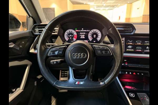 Audi A3 Limousine 35 TFSI 3x S-LINE |PANO|B&O|VIRTUAL|HUD|ACC|STOELVERWARMING Audi A3 Limousine 35 TFSI 3x S-LINE |PANO|B&O|VIRTUAL|HUD|ACC|STOELVERWARMING