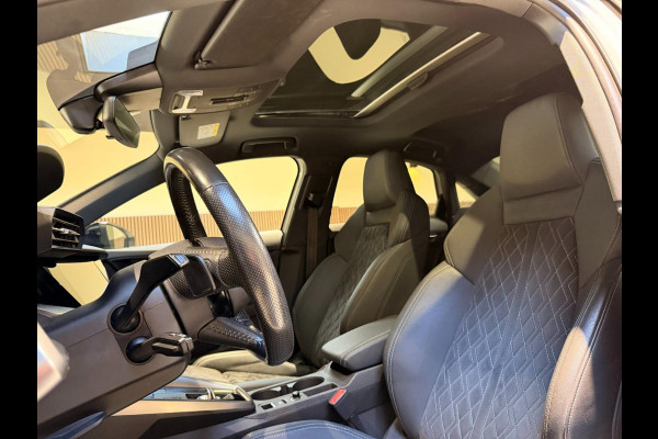 Audi A3 Limousine 35 TFSI 3x S-LINE |PANO|B&O|VIRTUAL|HUD|ACC|STOELVERWARMING Audi A3 Limousine 35 TFSI 3x S-LINE |PANO|B&O|VIRTUAL|HUD|ACC|STOELVERWARMING