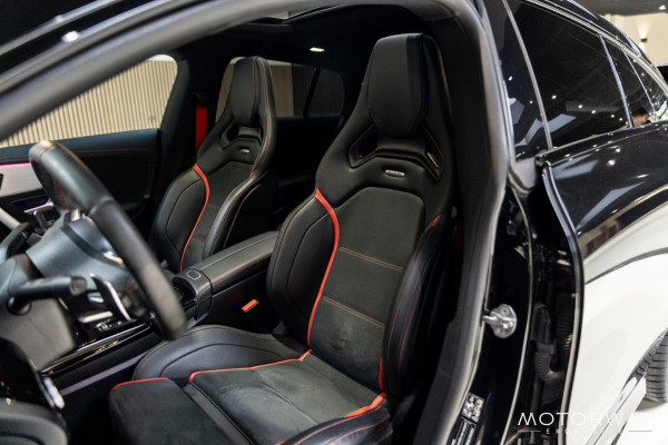 Mercedes-Benz CLA-Klasse Shooting Brake AMG 45 S 4MATIC+ Premium Plus |PANO|CAMERA|SFEER|BURMESTER|KUIPSTOELEN|MEMORY