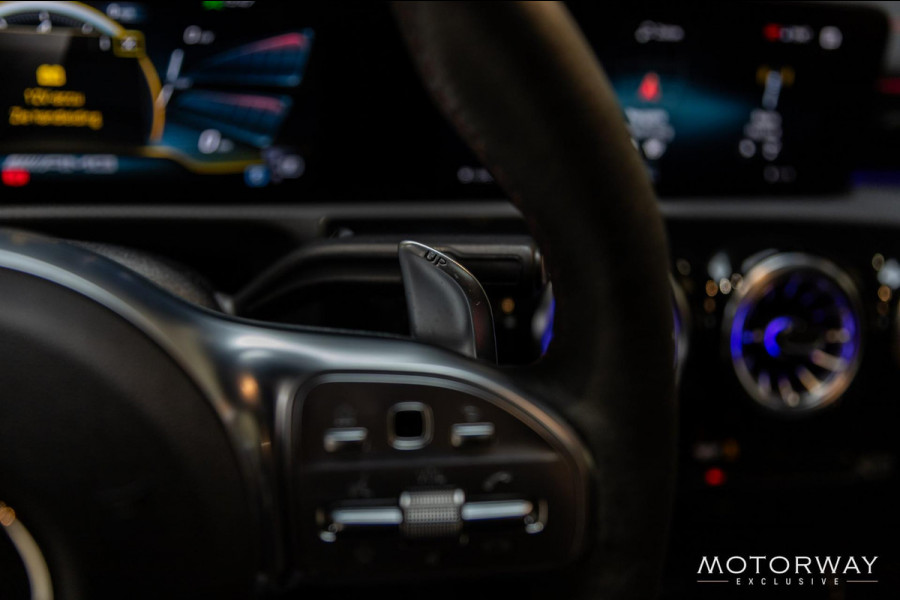 Mercedes-Benz CLA-Klasse Shooting Brake AMG 45 S 4MATIC+ Premium Plus |PANO|CAMERA|SFEER|BURMESTER|KUIPSTOELEN|MEMORY