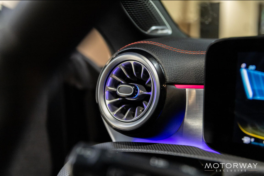 Mercedes-Benz CLA-Klasse Shooting Brake AMG 45 S 4MATIC+ Premium Plus |PANO|CAMERA|SFEER|BURMESTER|KUIPSTOELEN|MEMORY