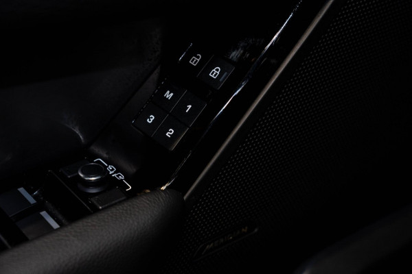 Land Rover Range Rover Velar 2.0 P400e R-Dynamic HSE|Black Pack|Matrix|Pano|360°Camera|ColdClimatePac|Meridian|Memory