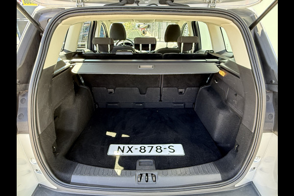 Ford Kuga BWJ 2017 | 1.5T 120PK Trend Ultimate | | TREKHAAK | CLIMA | CRUISE | NAVI | LICHTMETAAL | PDC | CARPLAY