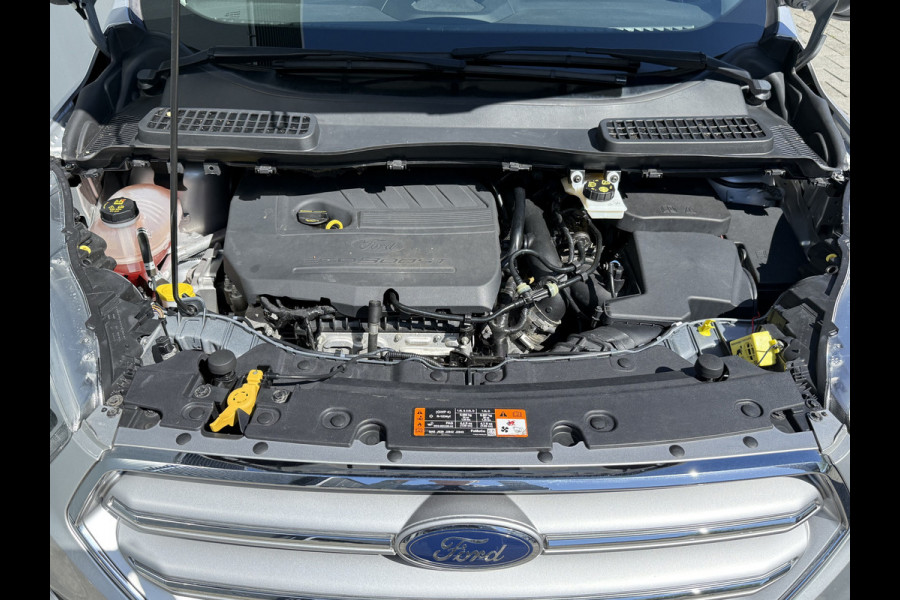 Ford Kuga BWJ 2017 | 1.5T 120PK Trend Ultimate | | TREKHAAK | CLIMA | CRUISE | NAVI | LICHTMETAAL | PDC | CARPLAY