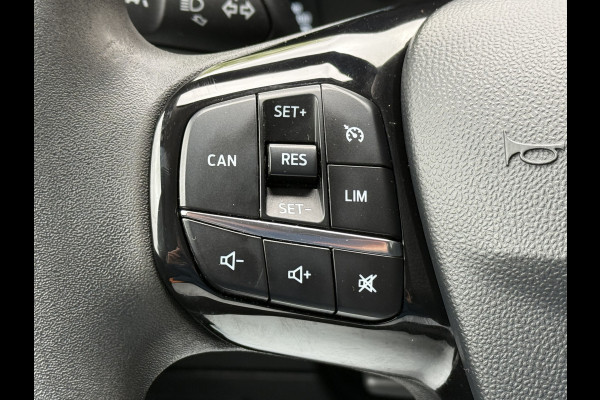 Ford Fiesta BWJ 2018 | 1.5 TDCi 86PK Trend | CRUISE | TREKHAAK | NAVI | AIRCO | Ford Fiesta BWJ 2018 | 1.5 TDCi 86PK Trend | CRUISE | TREKHAAK | NAVI | AIRCO |