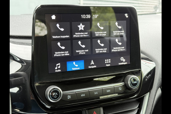 Ford Fiesta BWJ 2018 | 1.5 TDCi 86PK Trend | CRUISE | TREKHAAK | NAVI | AIRCO | Ford Fiesta BWJ 2018 | 1.5 TDCi 86PK Trend | CRUISE | TREKHAAK | NAVI | AIRCO |