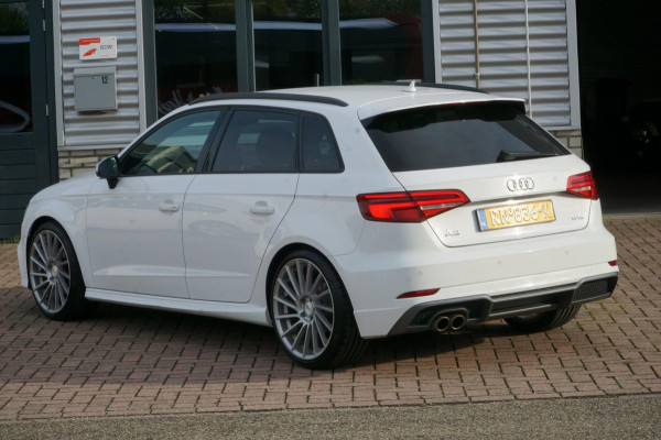 Audi A3 Sportback 1.5 TFSI CoD Sport S Line Edition Audi A3 Sportback 1.5 TFSI CoD Sport S Line Edition