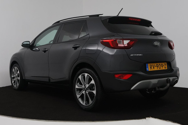 Kia Stonic 1.0 T-GDi DynamicLine (TREKHAAK, ACHTERUITRIJCAMERA, PARKEERSENSOREN, LANE-ASSIST, CRUISE CONTROL) Kia Stonic 1.0 T-GDi DynamicLine (TREKHAAK, ACHTERUITRIJCAMERA, PARKEERSENSOREN, LANE-ASSIST, CRUISE CONTROL)