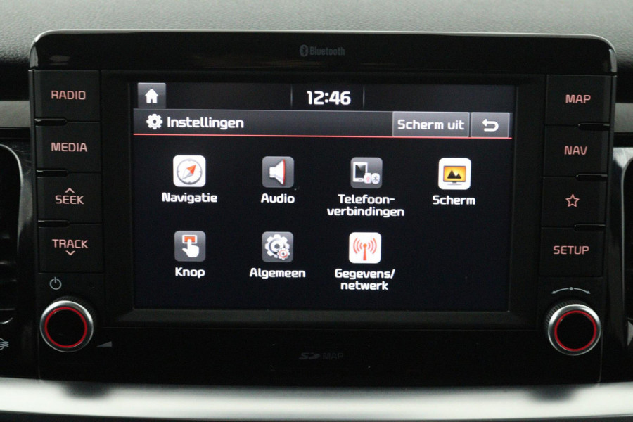 Kia Stonic 1.0 T-GDi DynamicLine (TREKHAAK, ACHTERUITRIJCAMERA, PARKEERSENSOREN, LANE-ASSIST, CRUISE CONTROL) Kia Stonic 1.0 T-GDi DynamicLine (TREKHAAK, ACHTERUITRIJCAMERA, PARKEERSENSOREN, LANE-ASSIST, CRUISE CONTROL)