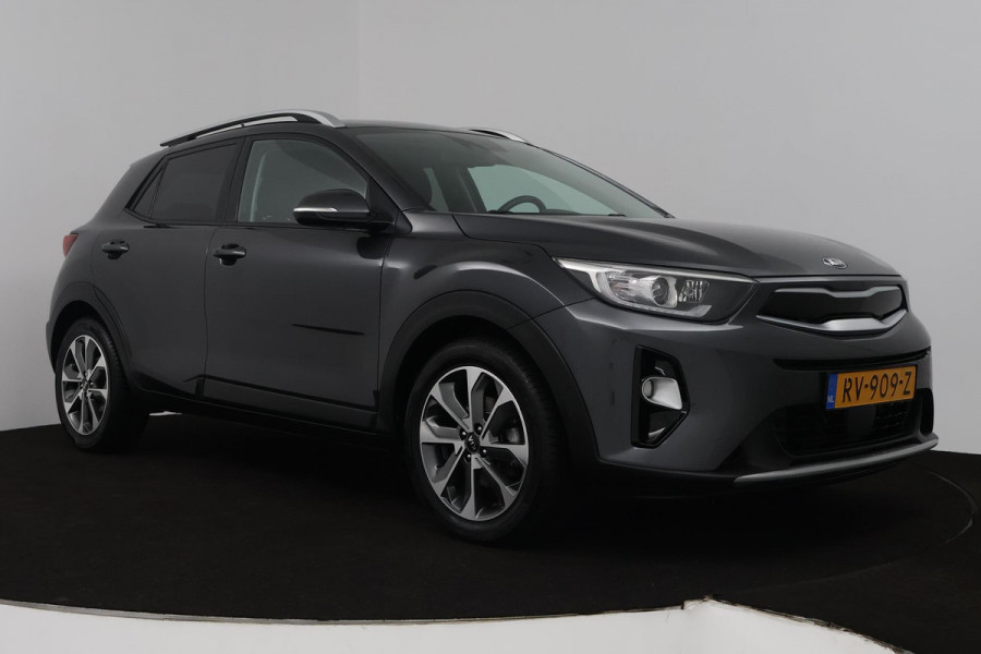 Kia Stonic 1.0 T-GDi DynamicLine (TREKHAAK, ACHTERUITRIJCAMERA, PARKEERSENSOREN, LANE-ASSIST, CRUISE CONTROL) Kia Stonic 1.0 T-GDi DynamicLine (TREKHAAK, ACHTERUITRIJCAMERA, PARKEERSENSOREN, LANE-ASSIST, CRUISE CONTROL)