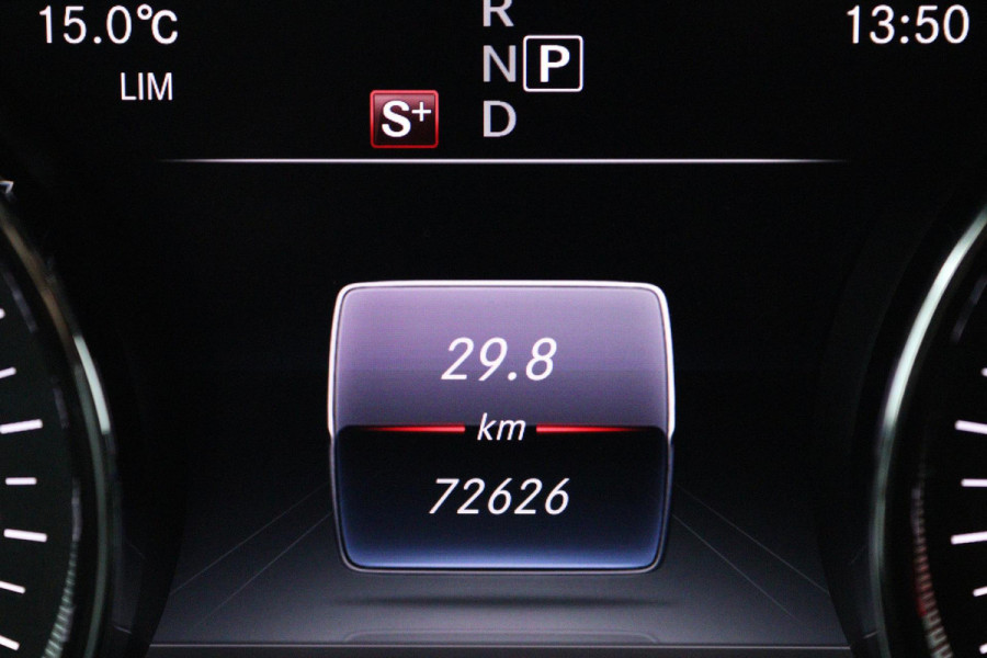 Mercedes-Benz E-Klasse 200 Business (SFEERVERLICHTING STOELVERWARMING, NAVIGATIE, CRUISE CONTROL, PARKEERSENSOREN) Mercedes-Benz E-Klasse 200 Business (SFEERVERLICHTING STOELVERWARMING, NAVIGATIE, CRUISE CONTROL, PARKEERSENSOREN)