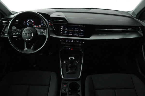 Audi A3 Sportback 30 TFSI Pro Line (DIGITALE COCKPIT, PARKEERSENSOREN, NAVIGATIE, LANE-ASSIST, NAVIGATIE) Audi A3 Sportback 30 TFSI Pro Line (DIGITALE COCKPIT, PARKEERSENSOREN, NAVIGATIE, LANE-ASSIST, NAVIGATIE)