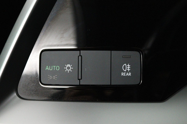 Audi A3 Sportback 30 TFSI Pro Line (DIGITALE COCKPIT, PARKEERSENSOREN, NAVIGATIE, LANE-ASSIST, NAVIGATIE) Audi A3 Sportback 30 TFSI Pro Line (DIGITALE COCKPIT, PARKEERSENSOREN, NAVIGATIE, LANE-ASSIST, NAVIGATIE)