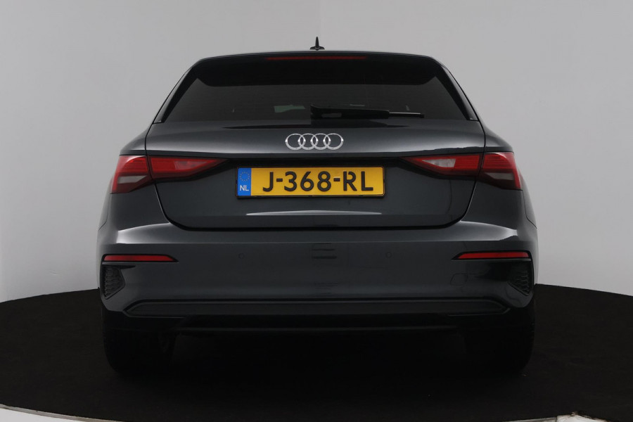 Audi A3 Sportback 30 TFSI Pro Line (DIGITALE COCKPIT, PARKEERSENSOREN, NAVIGATIE, LANE-ASSIST, NAVIGATIE) Audi A3 Sportback 30 TFSI Pro Line (DIGITALE COCKPIT, PARKEERSENSOREN, NAVIGATIE, LANE-ASSIST, NAVIGATIE)