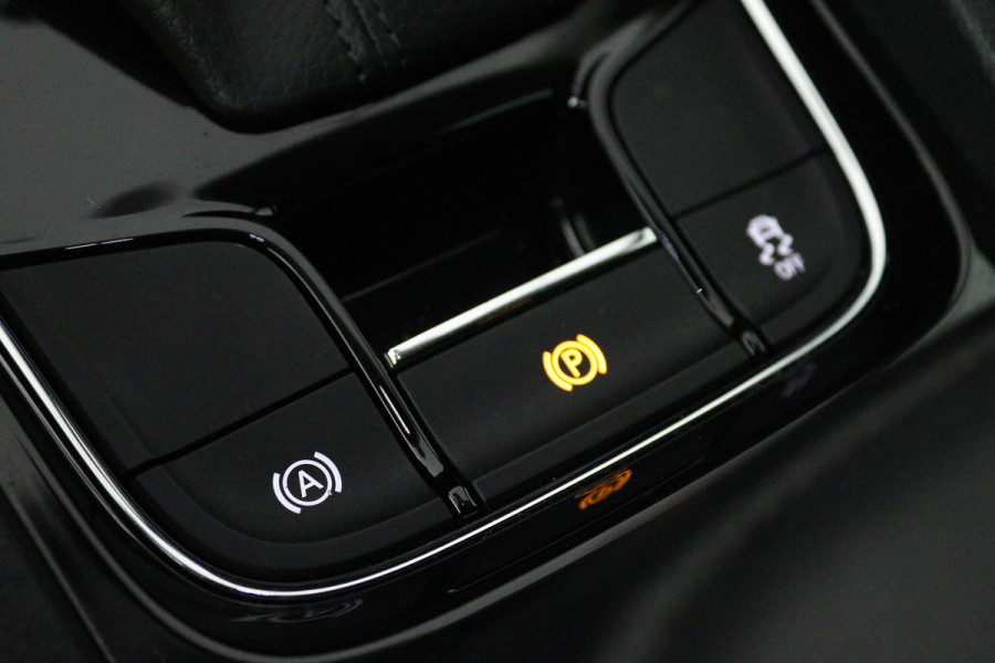 Škoda Karoq 1.5 TSI ACT Business Edition (TREKHAAK, STOELVERVARMING, ACHTERUITIJCAMERA, SFEERVERLICHTING, , NAVIGATIE, CAMERA)