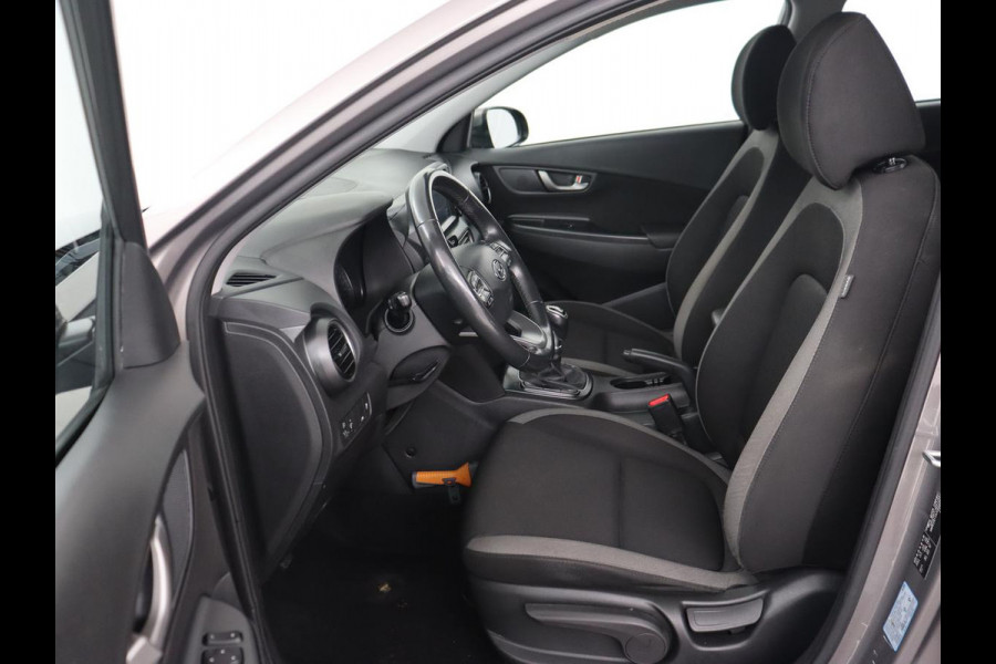 Hyundai Kona 1.0T Comfort | Camera | Carplay | Navigatie | Cruise control | Climate control | Parkeerhulp | DAB | 16'' lichtmetalen velgen