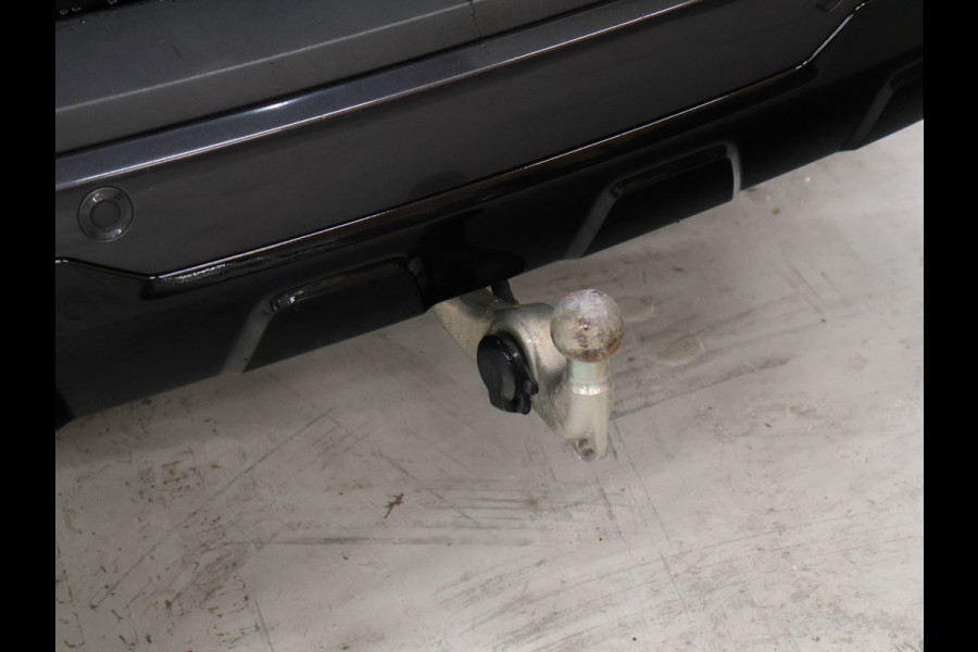 BMW X5 xDrive45e High Executive *WEEKAANBIEDINNG* [SCHUIFKANTELDAK, TREKHAAK INKLAPBAAR, MEMORY SEATS, HARMAN/KARDON, APPLE CARPLAY, ANDROID, 360 CAMERA, HEAD-UP, STUURVERWARMING, STOELVERWARMING, ADAPTIVE CRUISE, VOL LEDER