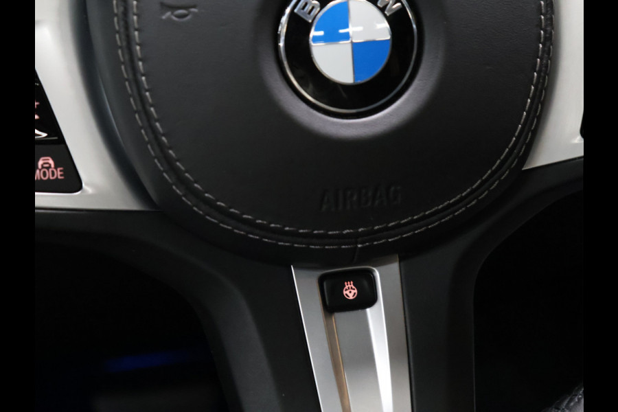 BMW X5 xDrive45e High Executive *WEEKAANBIEDINNG* [SCHUIFKANTELDAK, TREKHAAK INKLAPBAAR, MEMORY SEATS, HARMAN/KARDON, APPLE CARPLAY, ANDROID, 360 CAMERA, HEAD-UP, STUURVERWARMING, STOELVERWARMING, ADAPTIVE CRUISE, VOL LEDER