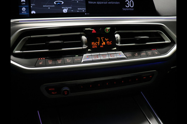 BMW X5 xDrive45e High Executive *WEEKAANBIEDINNG* [SCHUIFKANTELDAK, TREKHAAK INKLAPBAAR, MEMORY SEATS, HARMAN/KARDON, APPLE CARPLAY, ANDROID, 360 CAMERA, HEAD-UP, STUURVERWARMING, STOELVERWARMING, ADAPTIVE CRUISE, VOL LEDER