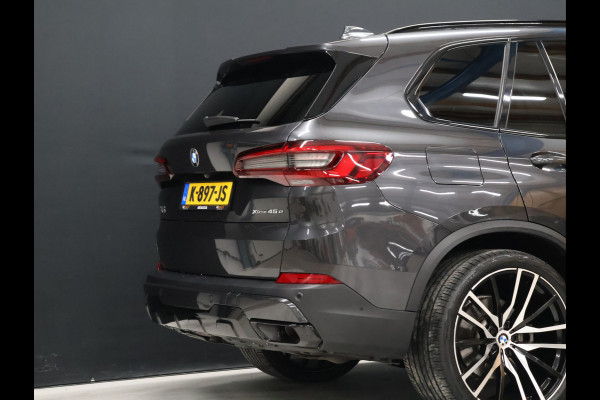 BMW X5 xDrive45e High Executive *WEEKAANBIEDINNG* [SCHUIFKANTELDAK, TREKHAAK INKLAPBAAR, MEMORY SEATS, HARMAN/KARDON, APPLE CARPLAY, ANDROID, 360 CAMERA, HEAD-UP, STUURVERWARMING, STOELVERWARMING, ADAPTIVE CRUISE, VOL LEDER