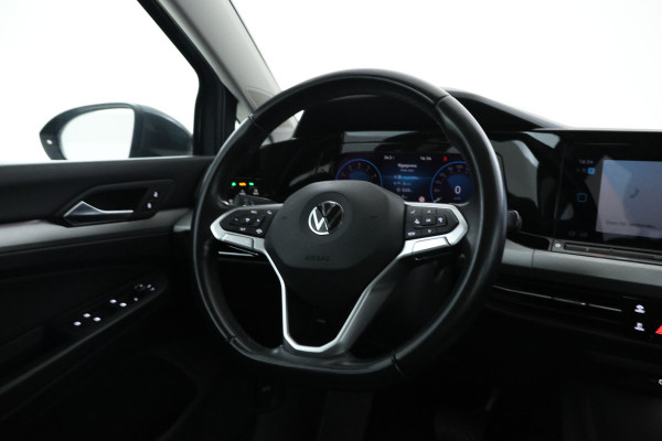 Volkswagen GOLF Variant 1.0 eTSI Life Business 110pk, Automaat, Apple carplay, Climate,