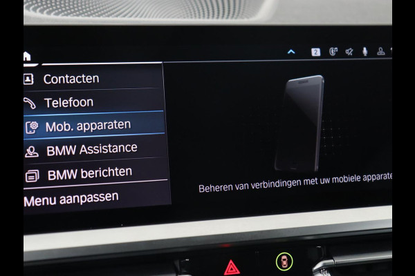 BMW 3-serie 330e Sport Line | Adaptive cruise | Stoelverwarming | Sportstoelen | Carplay | Sfeerverlichting | Live Cockpit | Navigatie | Half leder | DAB | Climate control | PHEV | Plug In