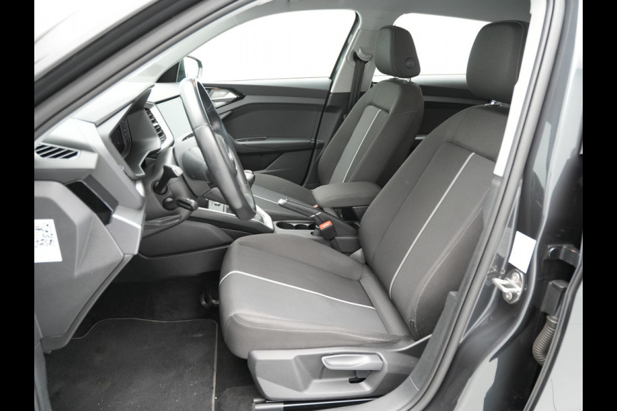 Audi A1 Sportback 30 TFSI 115pk epic Navigatie Pdc Led Cruise 112 Audi A1 Sportback 30 TFSI 115pk epic Navigatie Pdc Led Cruise 112