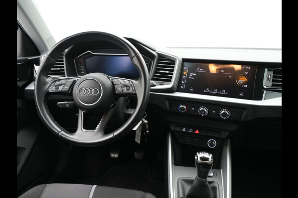 Audi A1 Sportback 30 TFSI 115pk epic Navigatie Pdc Led Cruise 112 Audi A1 Sportback 30 TFSI 115pk epic Navigatie Pdc Led Cruise 112