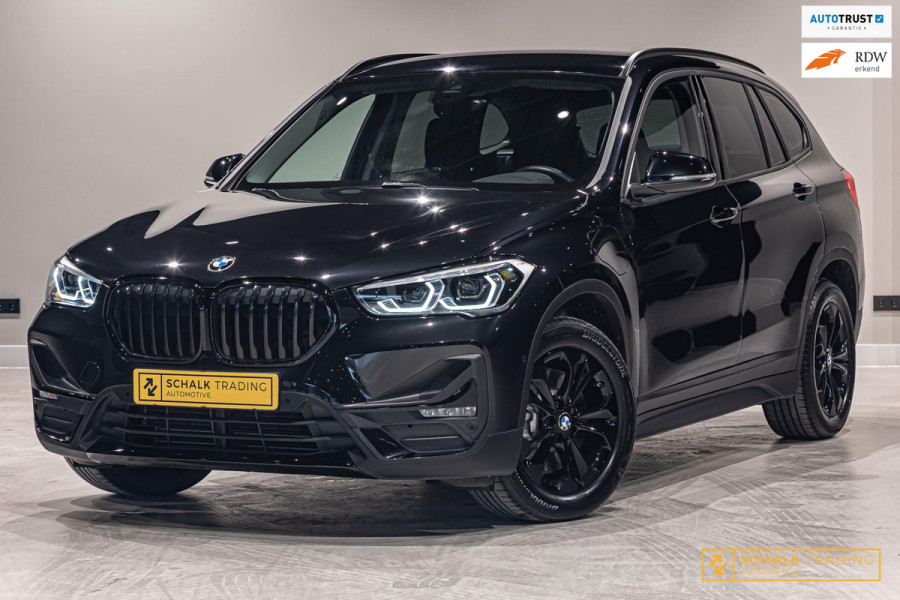 BMW X1 XDrive25e High Executive|LED|DealerOnd|Garantie BMW X1 XDrive25e High Executive|LED|DealerOnd|Garantie