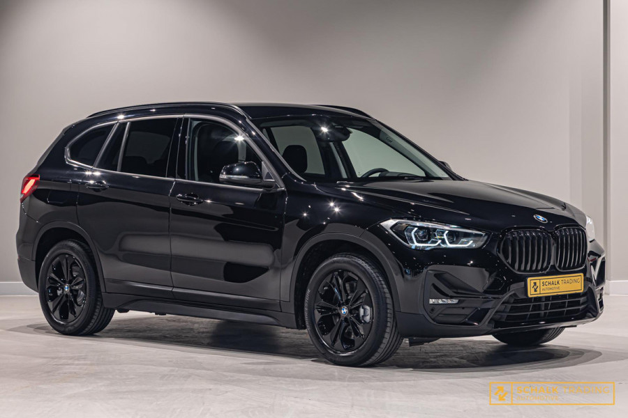BMW X1 XDrive25e High Executive|LED|DealerOnd|Garantie BMW X1 XDrive25e High Executive|LED|DealerOnd|Garantie