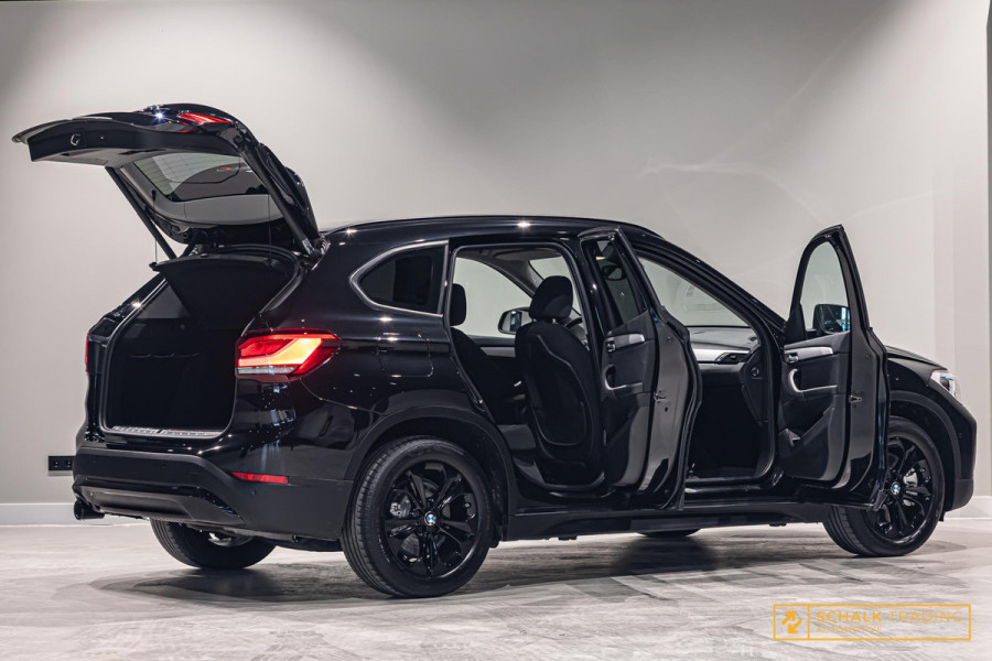 BMW X1 XDrive25e High Executive|LED|DealerOnd|Garantie BMW X1 XDrive25e High Executive|LED|DealerOnd|Garantie