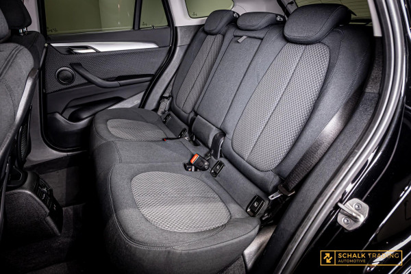 BMW X1 XDrive25e High Executive|LED|DealerOnd|Garantie BMW X1 XDrive25e High Executive|LED|DealerOnd|Garantie