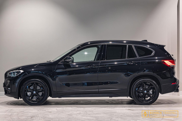 BMW X1 XDrive25e High Executive|LED|DealerOnd|Garantie BMW X1 XDrive25e High Executive|LED|DealerOnd|Garantie