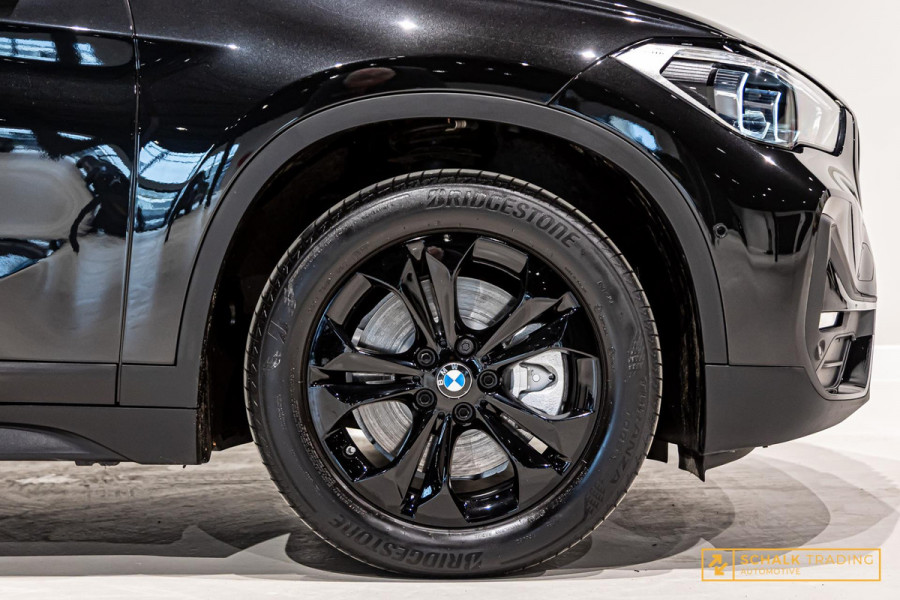 BMW X1 XDrive25e High Executive|LED|DealerOnd|Garantie BMW X1 XDrive25e High Executive|LED|DealerOnd|Garantie