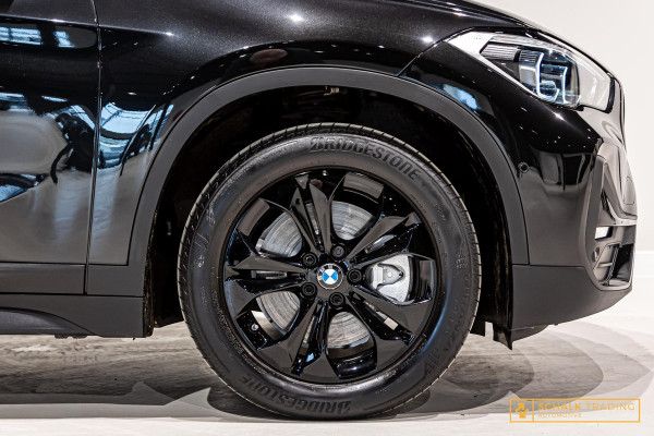 BMW X1 XDrive25e High Executive|LED|DealerOnd|Garantie BMW X1 XDrive25e High Executive|LED|DealerOnd|Garantie