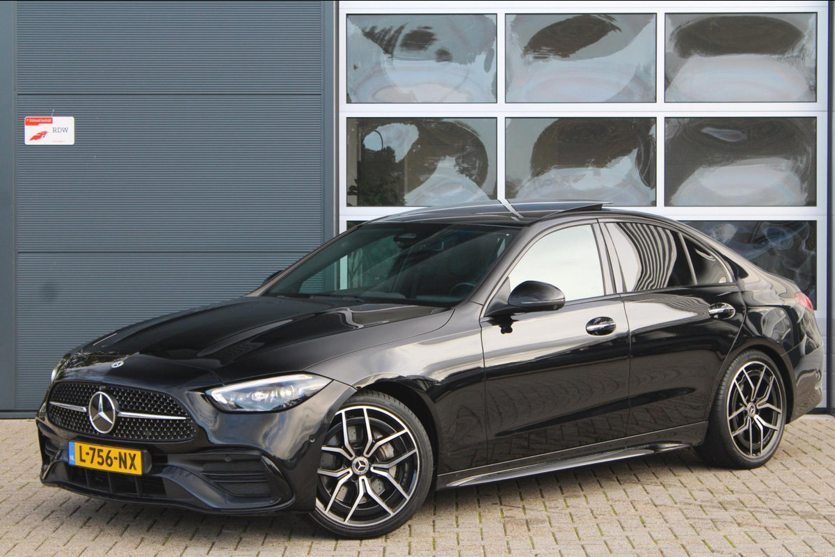 Mercedes-Benz C-Klasse 200 AMG Night | Pano | 360 | Memory | 19'' | Sfeerverlichting