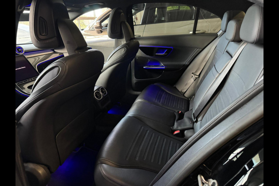 Mercedes-Benz C-Klasse 200 AMG Night | Pano | 360 | Memory | 19'' | Sfeerverlichting