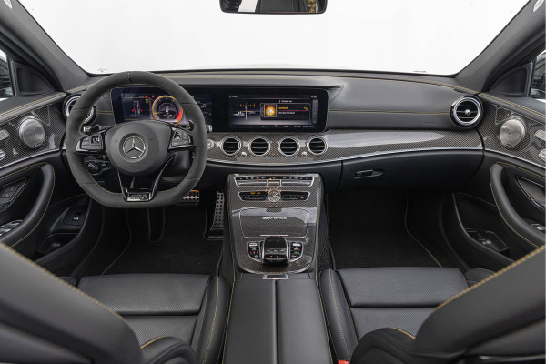 Mercedes-Benz E-Klasse AMG 63 S 612pk 4MATIC Pano AMG Performance Carbon Burmester 20'' Mercedes-Benz E-Klasse AMG 63 S 612pk 4MATIC Pano AMG Performance Carbon Burmester 20''