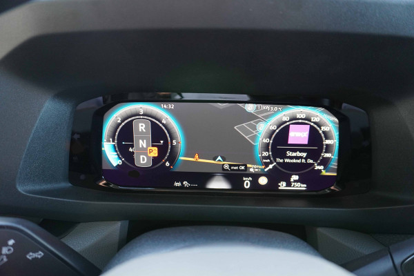 Volkswagen Crafter 30 2.0 TDI 140PK L3H3 Exclusive Automaat nr. V164 | Hero Edition | Airco | Cruise | Navi | trekhaak  | Camera