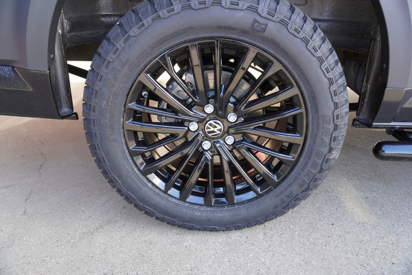 Volkswagen Crafter 30 2.0 TDI 140PK L3H3 Exclusive Automaat nr. V164 | Hero Edition | Airco | Cruise | Navi | trekhaak  | Camera